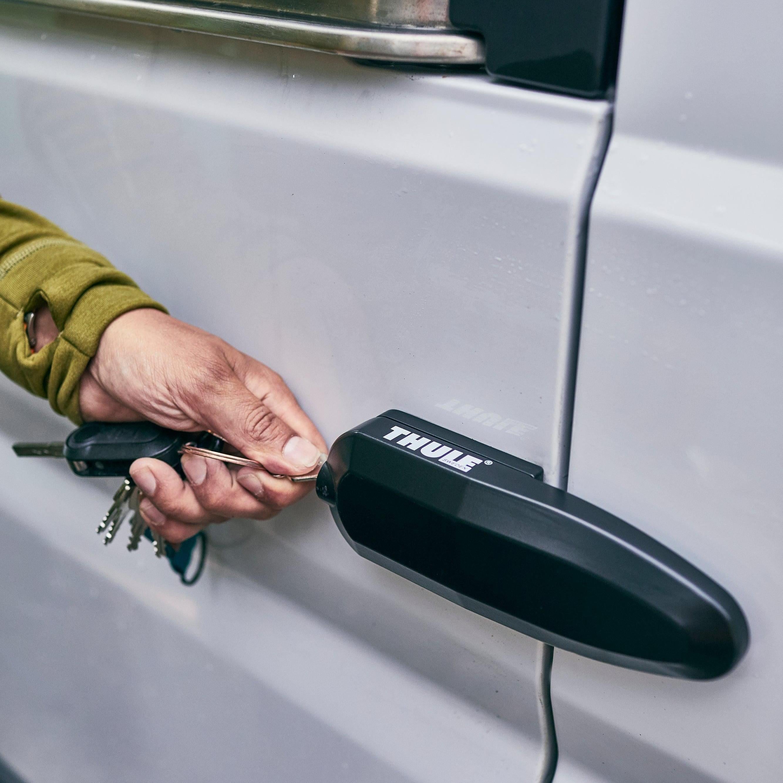 Thule Universal Lock for Motorhome, Caravan and Van - Black-Accessories-Thule- DC Leisure