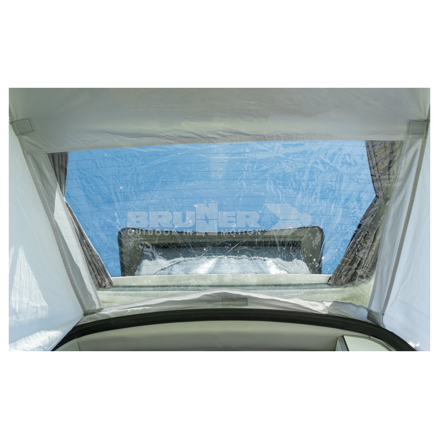 Brunner Pilote Tailgate Awning - VW Caddy-Tailgate Awnings-Brunner-0102967NB- DC Leisure